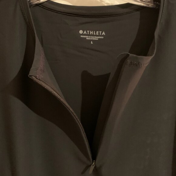 Athleta Women's Black Zip up Tank - Picture 3 of 4